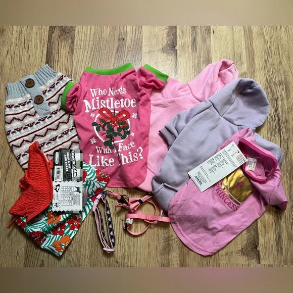 🐶🐾 Small Dog Clothes Bundle/Lot 8pc 🐩 - Picture 3 of 4
